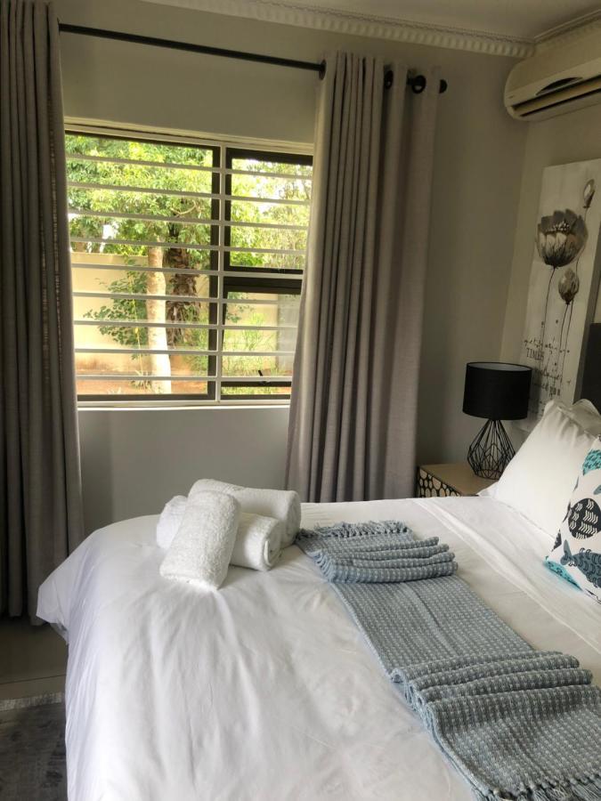 The Outlook Guest House Newcastle Exteriör bild